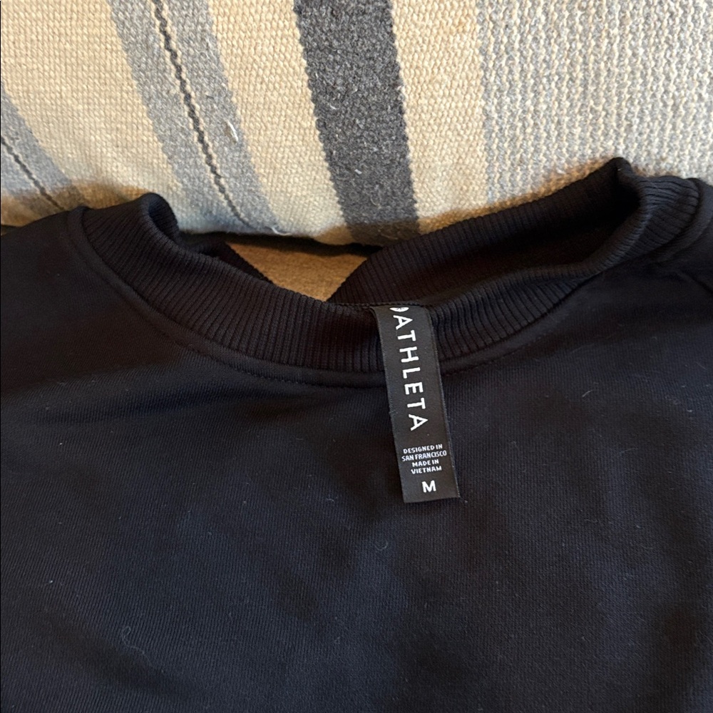 Athleta Black Potrero Sweatshirt - Picture 4 of 4